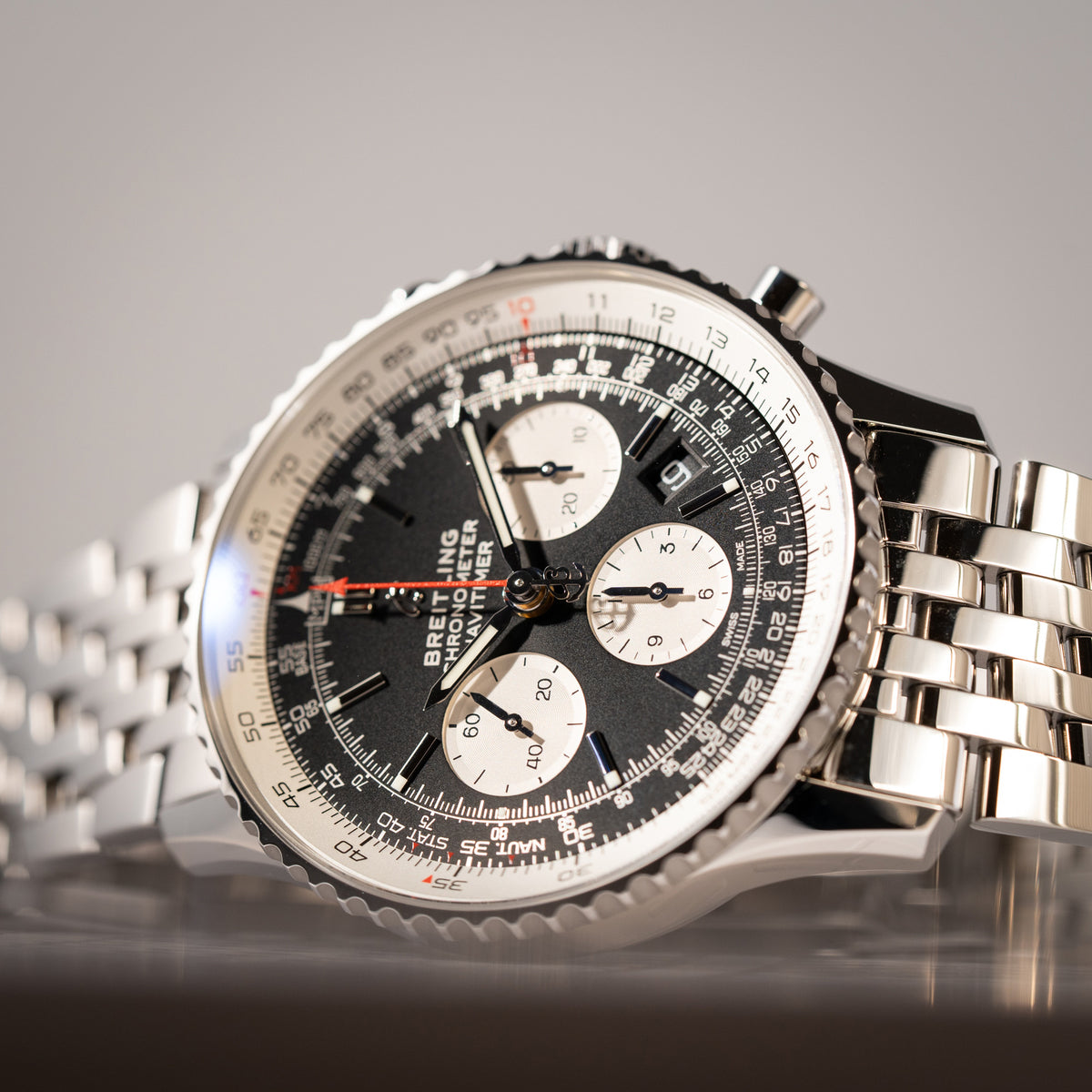 Breitling Navitimer B01 Chronograph | AB0121 | Box & Papiere 2021
