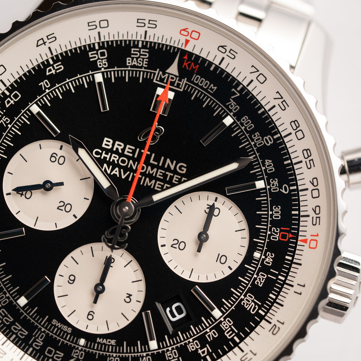 Breitling Navitimer B01 Chronograph | AB0121 | Box & Papiere 2021