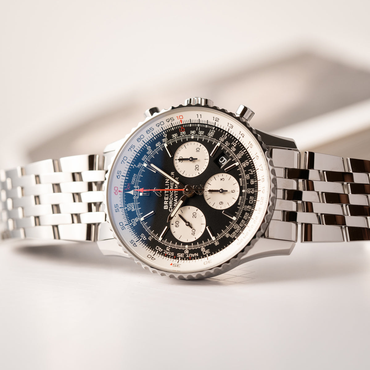 Breitling Navitimer B01 Chronograph | AB0121 | Box & Papiere 2021