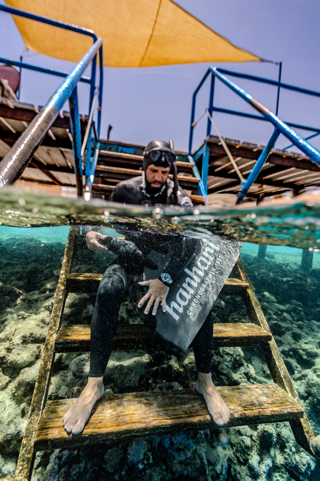 Hanhart Aquasphere Produktfotografie bei einem Taucher