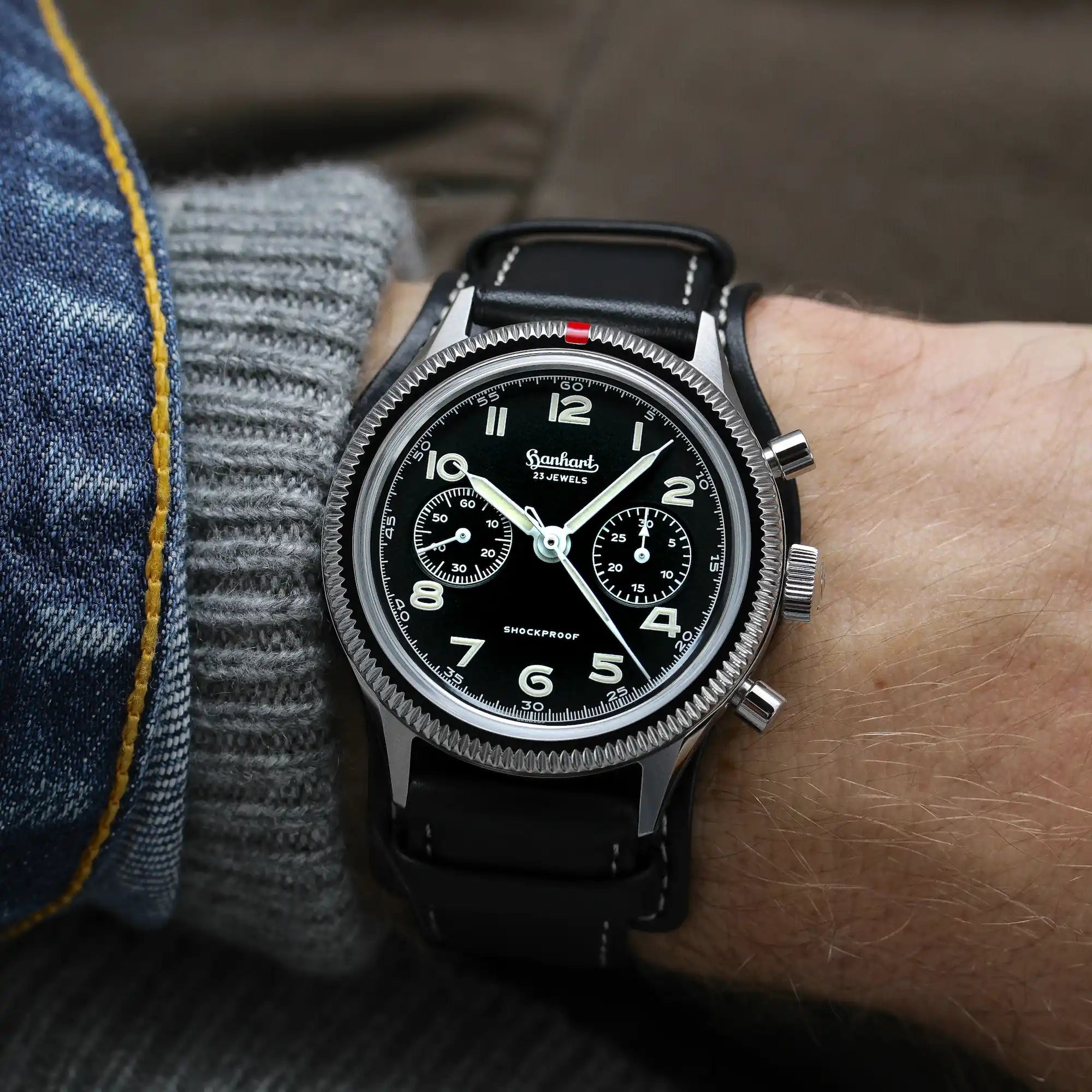 Wristhot mit der mechanischen Uhr "417 ES" aus der Pioneer Kollektion