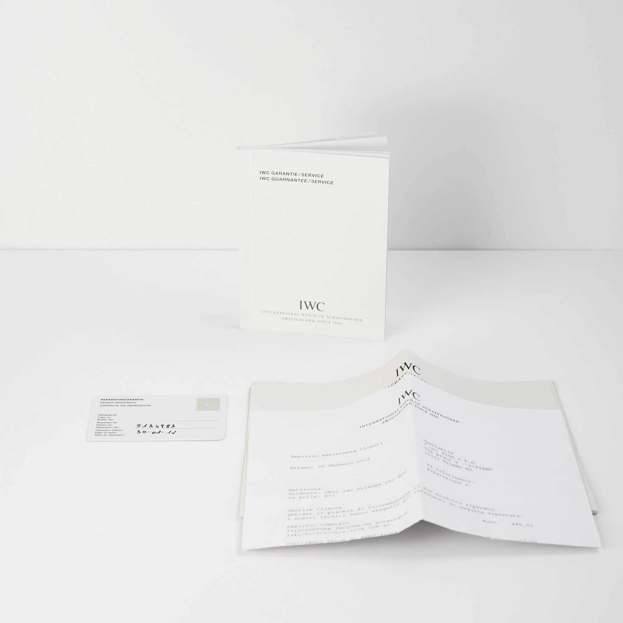 Papiere und Service-Beleg für die IWC Schaffhausen Pilot Fliegeruhr UTC Spitfire mit der Referenz IW3251
