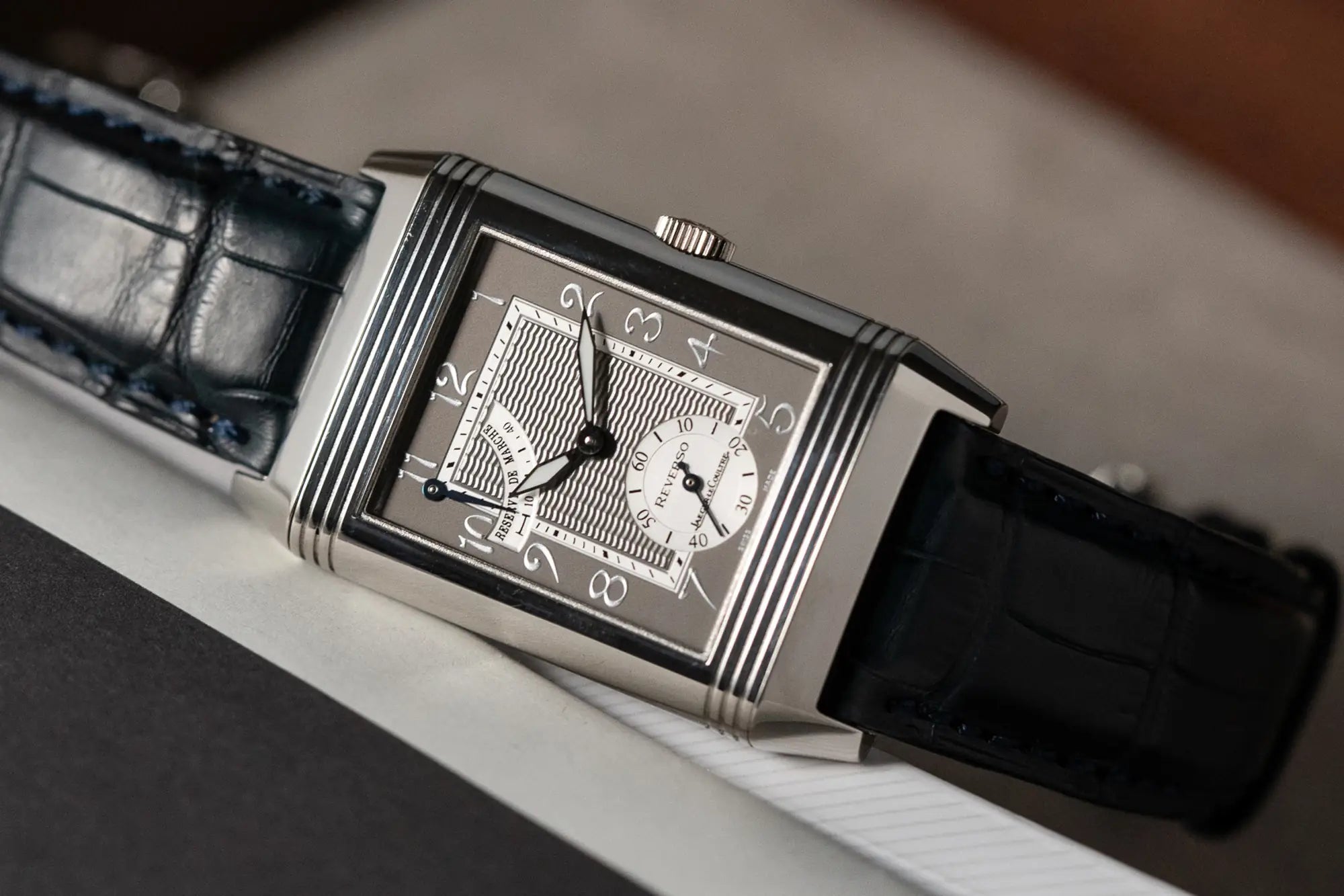Produktfotografie der Jaeger LeCoultre Platin-Reverso Reserve de Marche