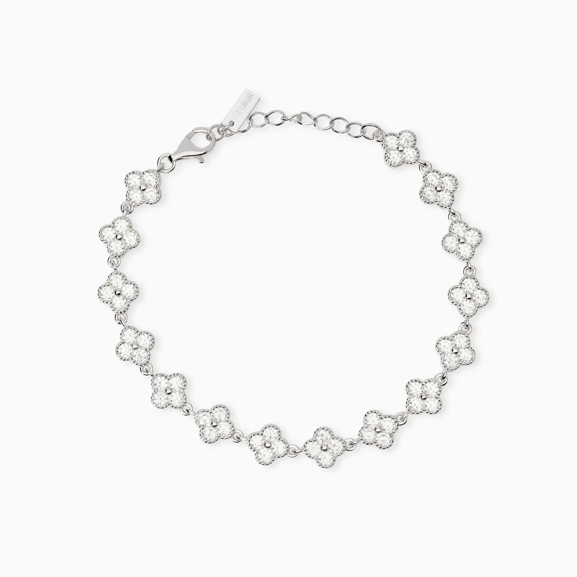 Produktfotografie des silbernen Mabina Armbands 6200_L mit Zirkonia-Steinen