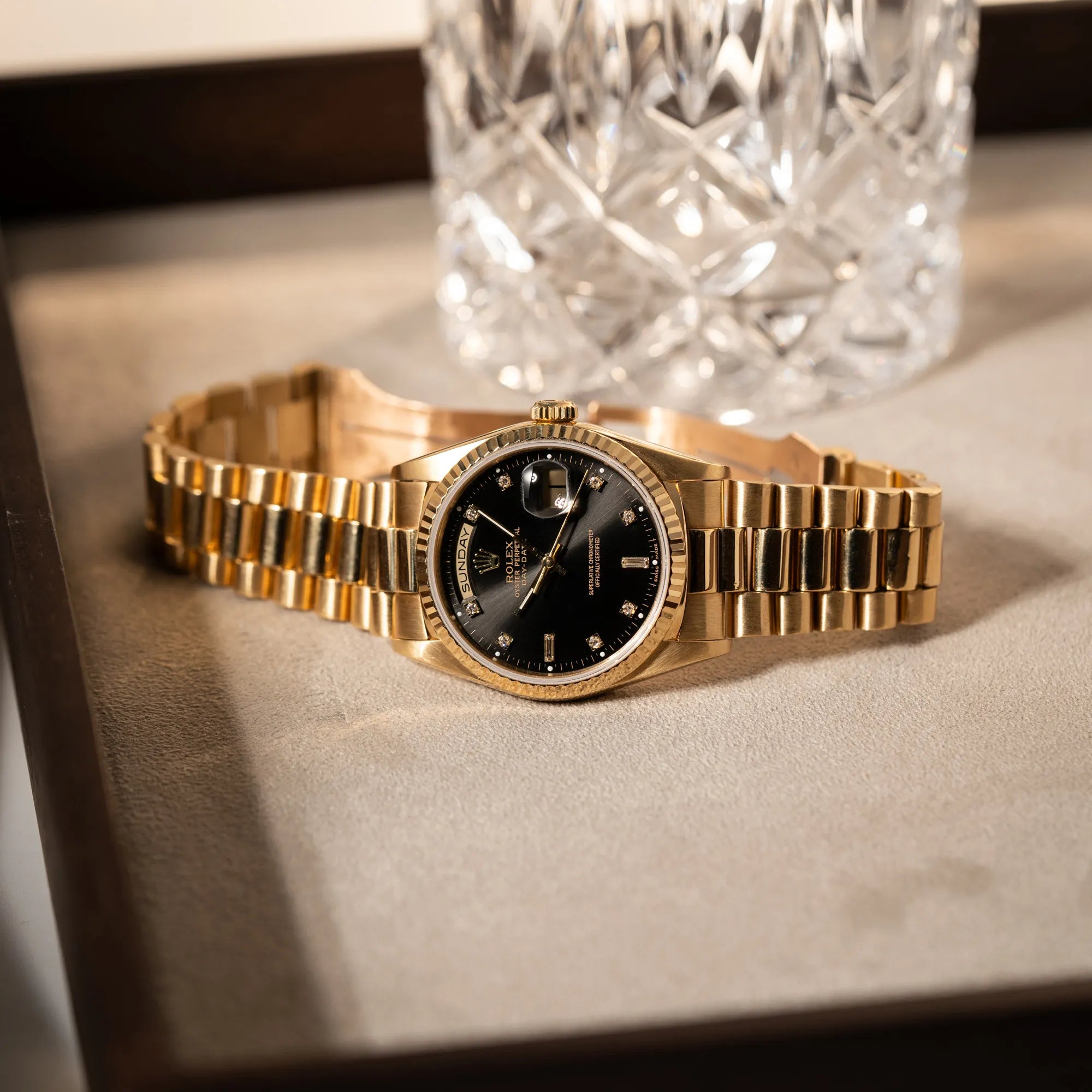 Day-Date 36 | 18238 | Box & Papiere 1989 | Black Diamond Dial