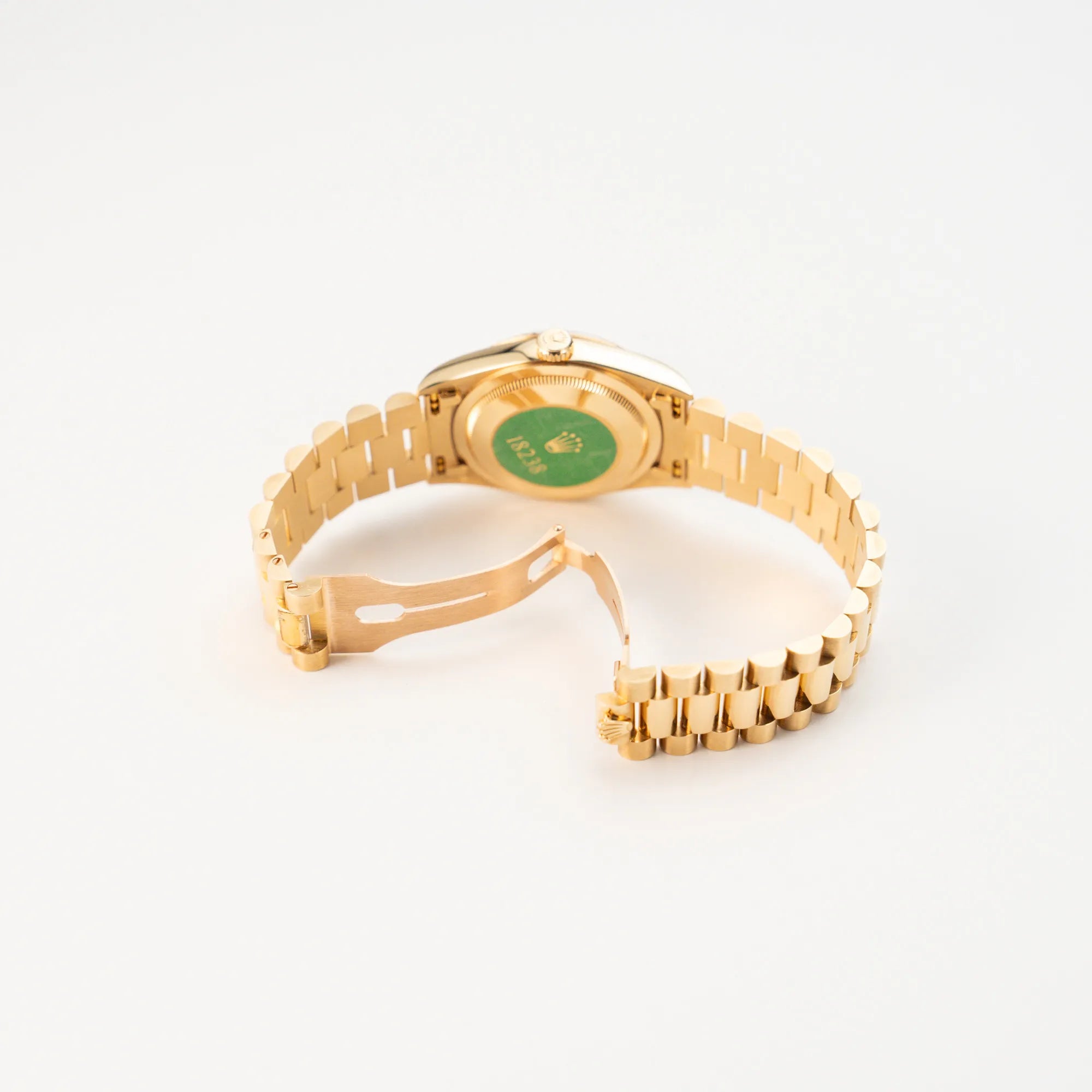 Geöffnete Faltschliesse der Rolex Day-Date 36 in Gelbgold (18238) mit Diamantzifferblatt der in einem neuwertigen Zustand