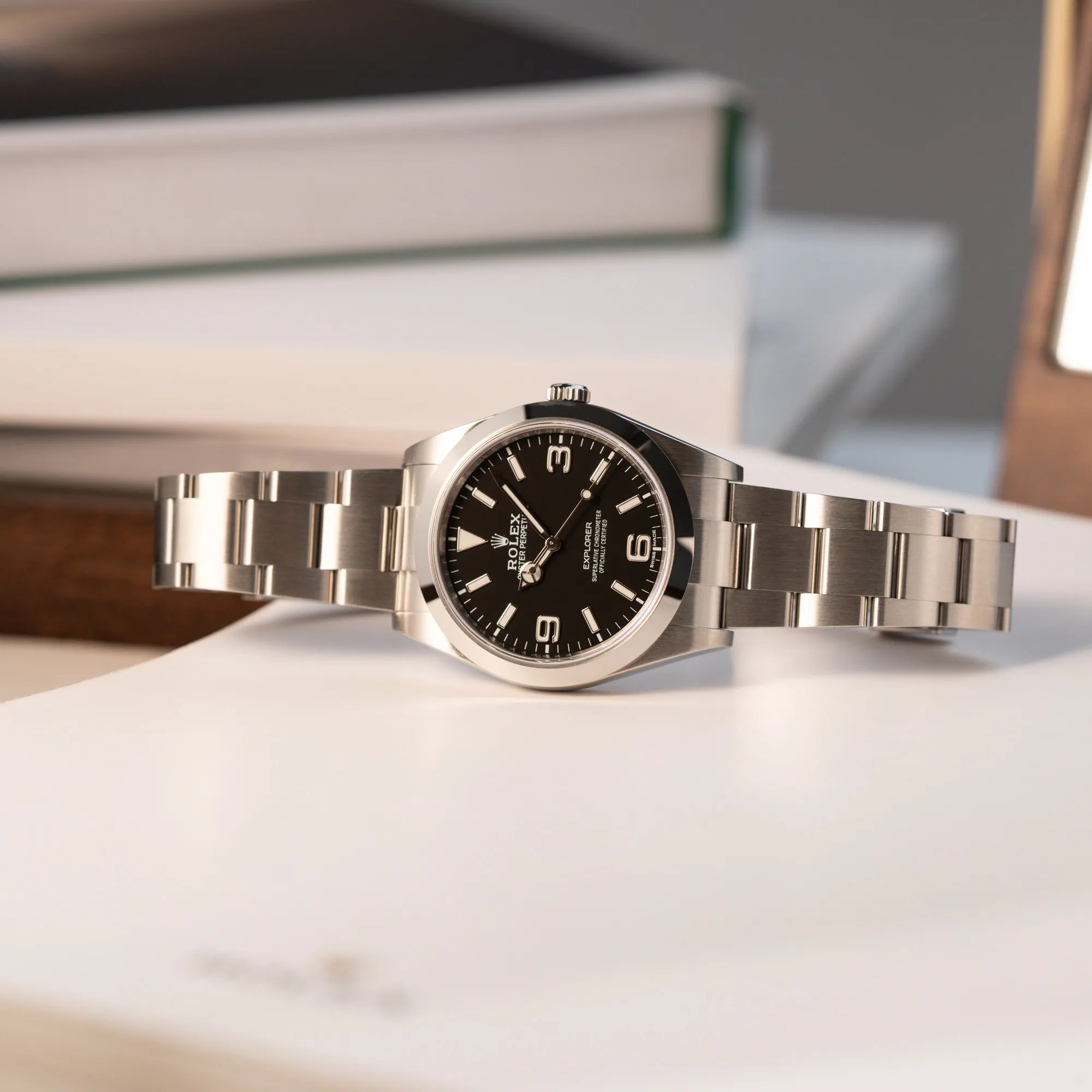 Rolex Explorer 39 214270 mit schwarzem 3-6-9-Explorer-Zifferblatt