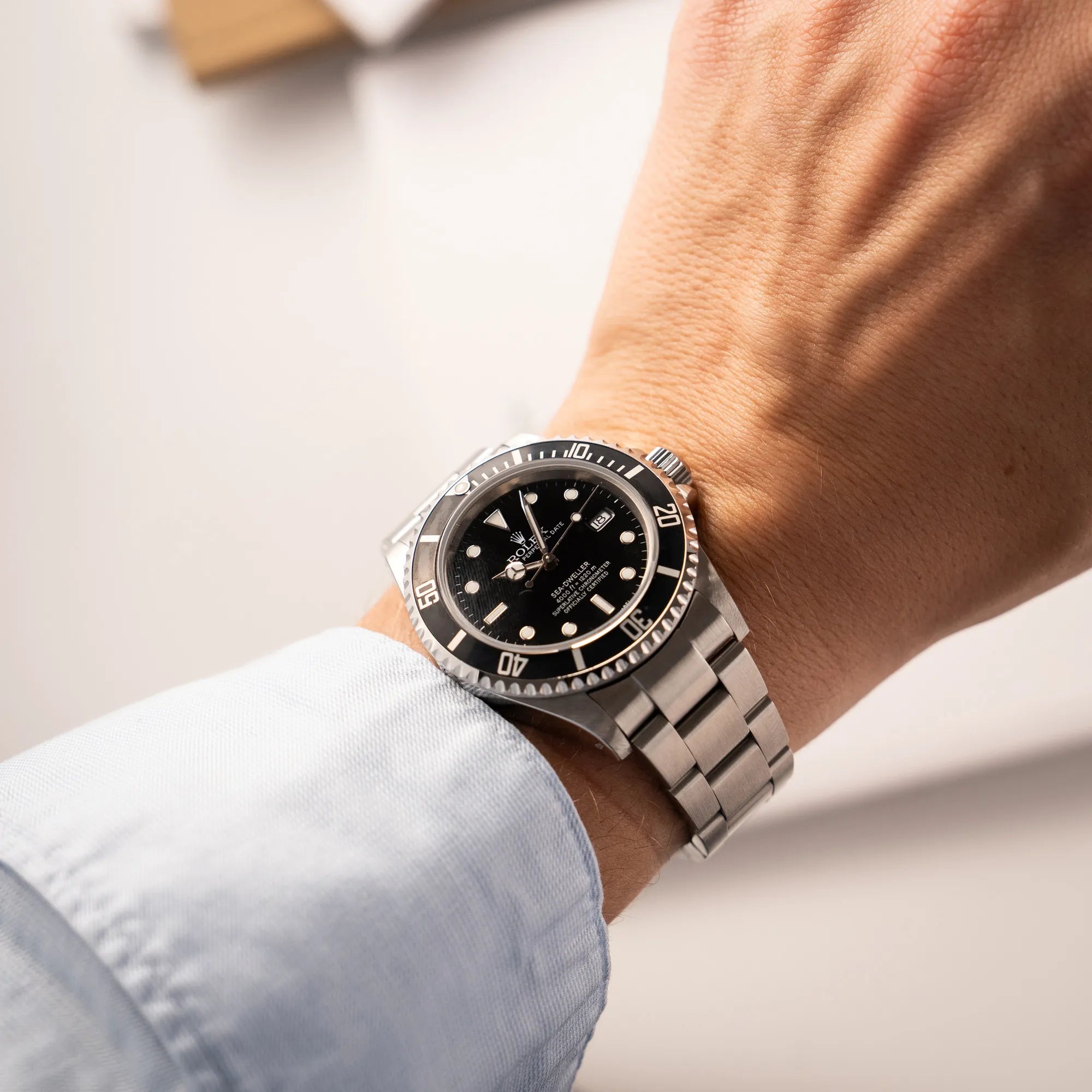 Sea-Dweller 4000 | 16600 | Box & Papers | Service | LC100