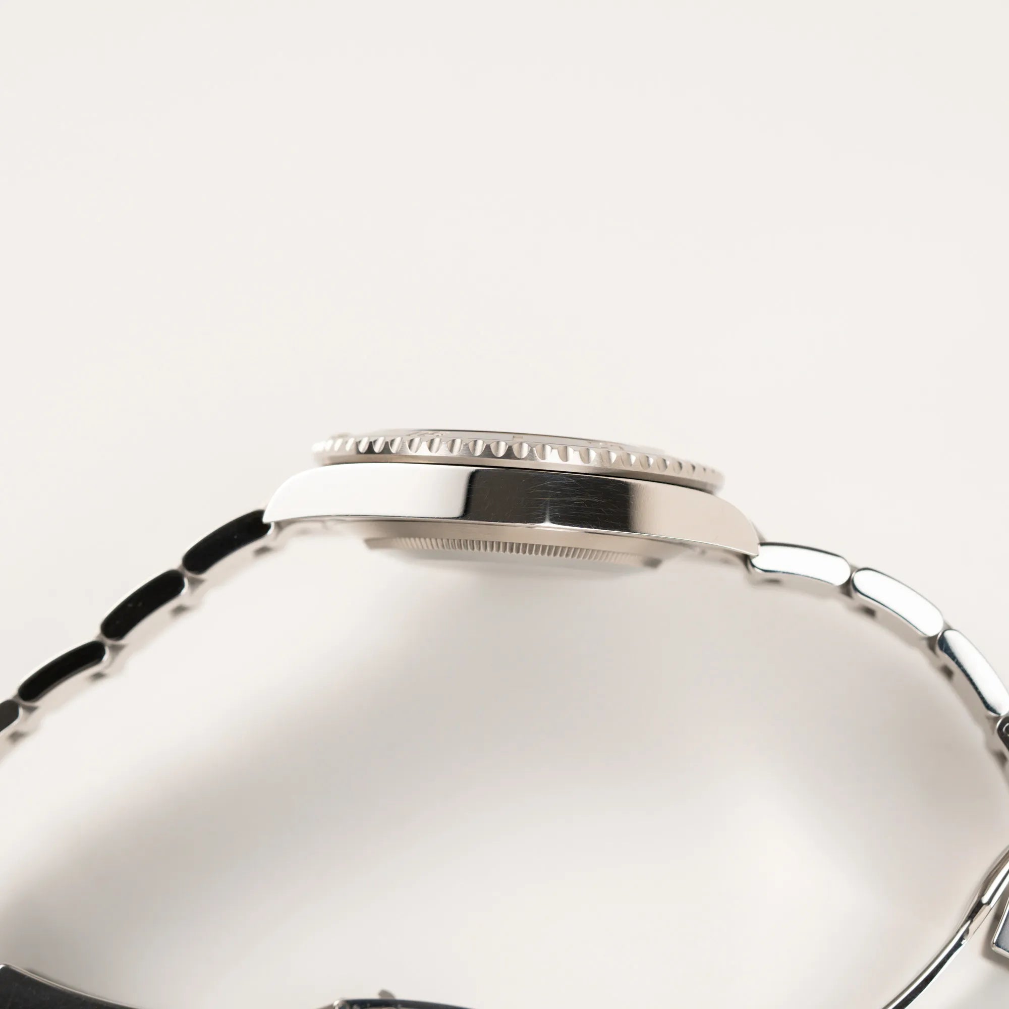 Submariner No Date | 124060 | Box & Papiere 2023 Wempe