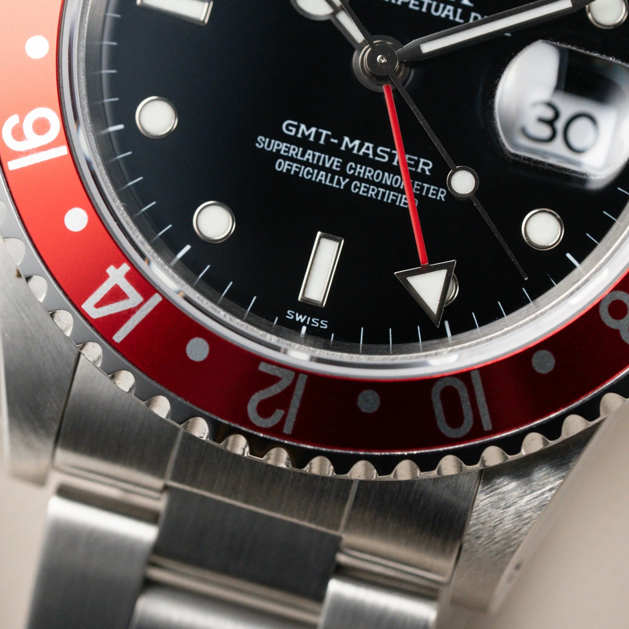 GMT Master Pepsi | 16700 | Box & Papers 1999 | Swiss only