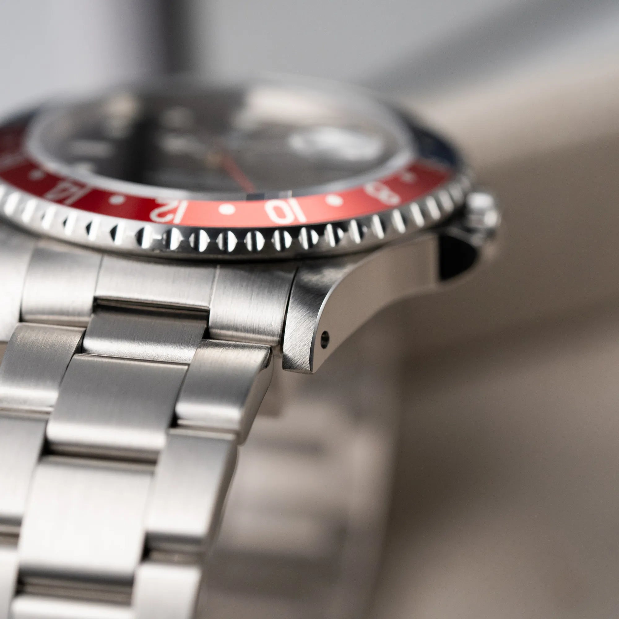 GMT Master Pepsi | 16700 | Box & Papers 1999 | Swiss only