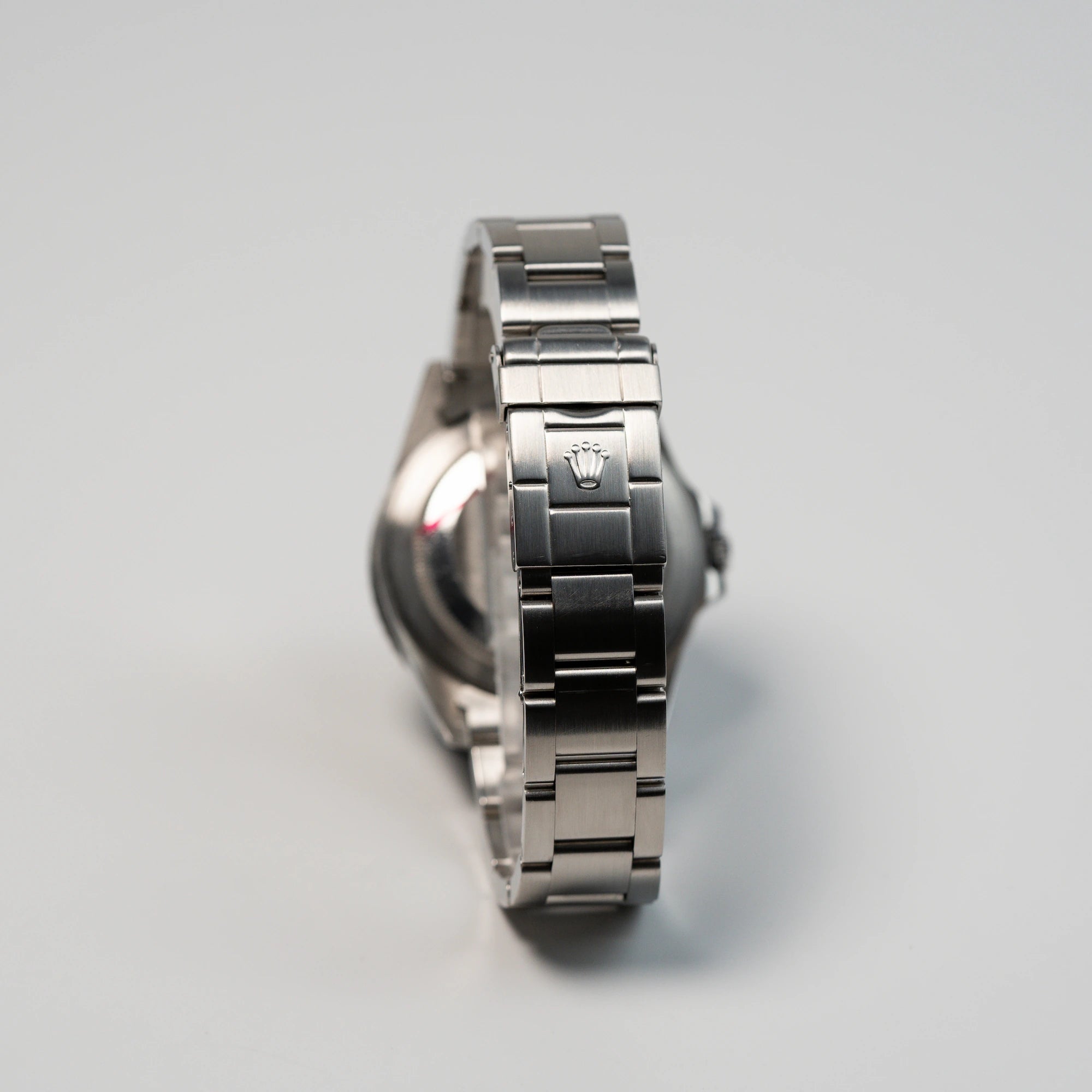 Oyster-Band mit Faltschliesse der Rolex GMT Master 2 (Referenz 16710) mit der Coke-Lünette in schwarz-rot mit dem "Swiss-Only" Zifferblatt