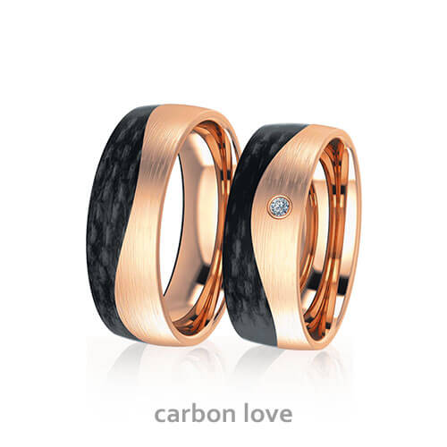 Produktfotografie des Trauringpaars Carbon Love in Rosegold und Carbon