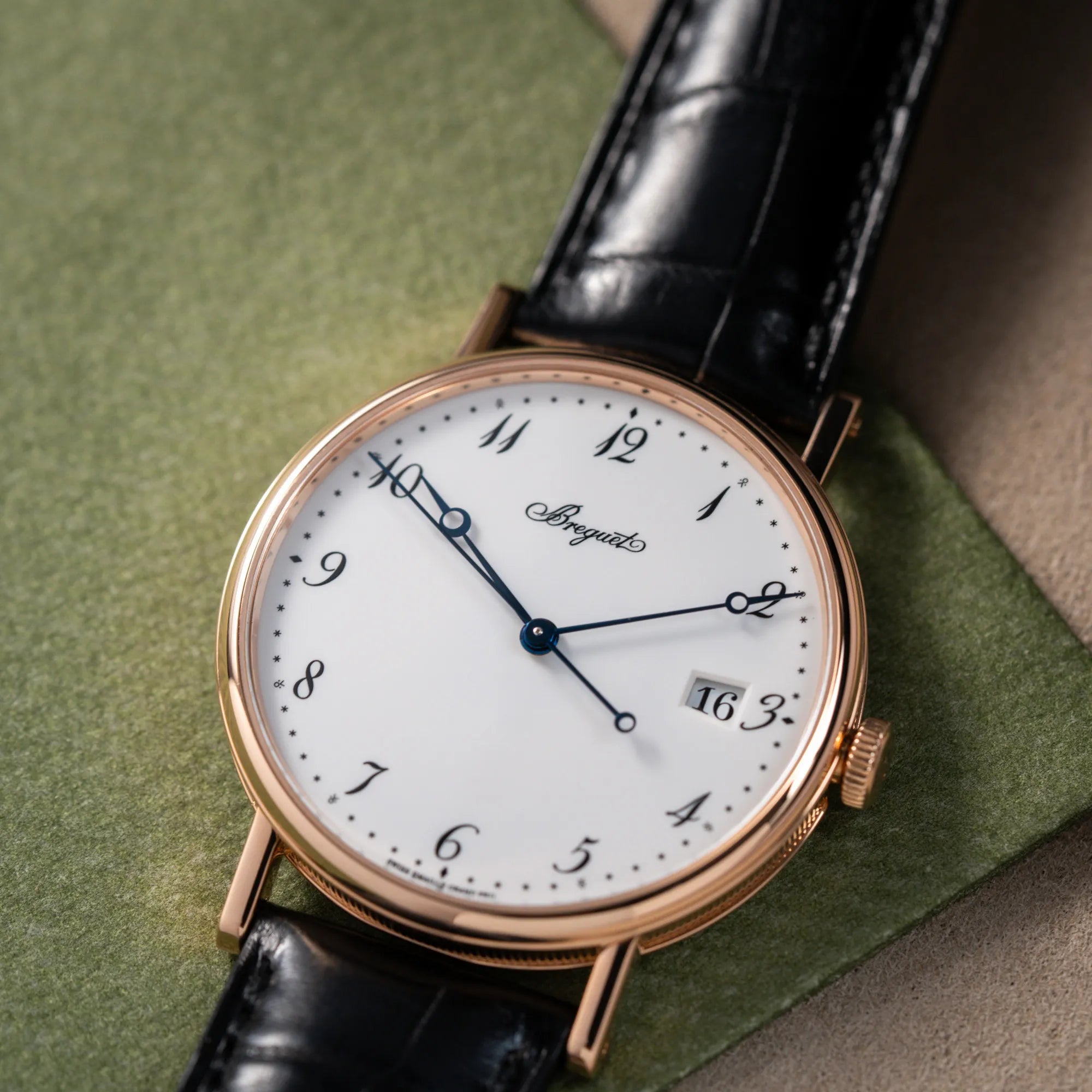 Classique Roségold Emaille | 5177BR | Box Papiere 2020