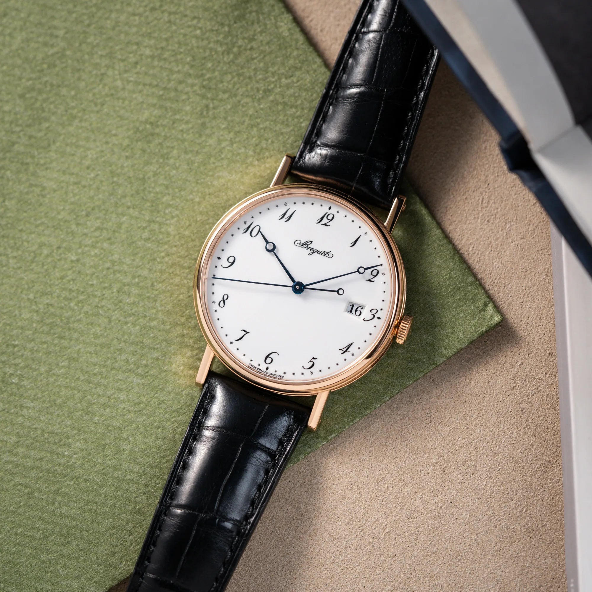 Classique Roségold Emaille | 5177BR | Box Papiere 2020