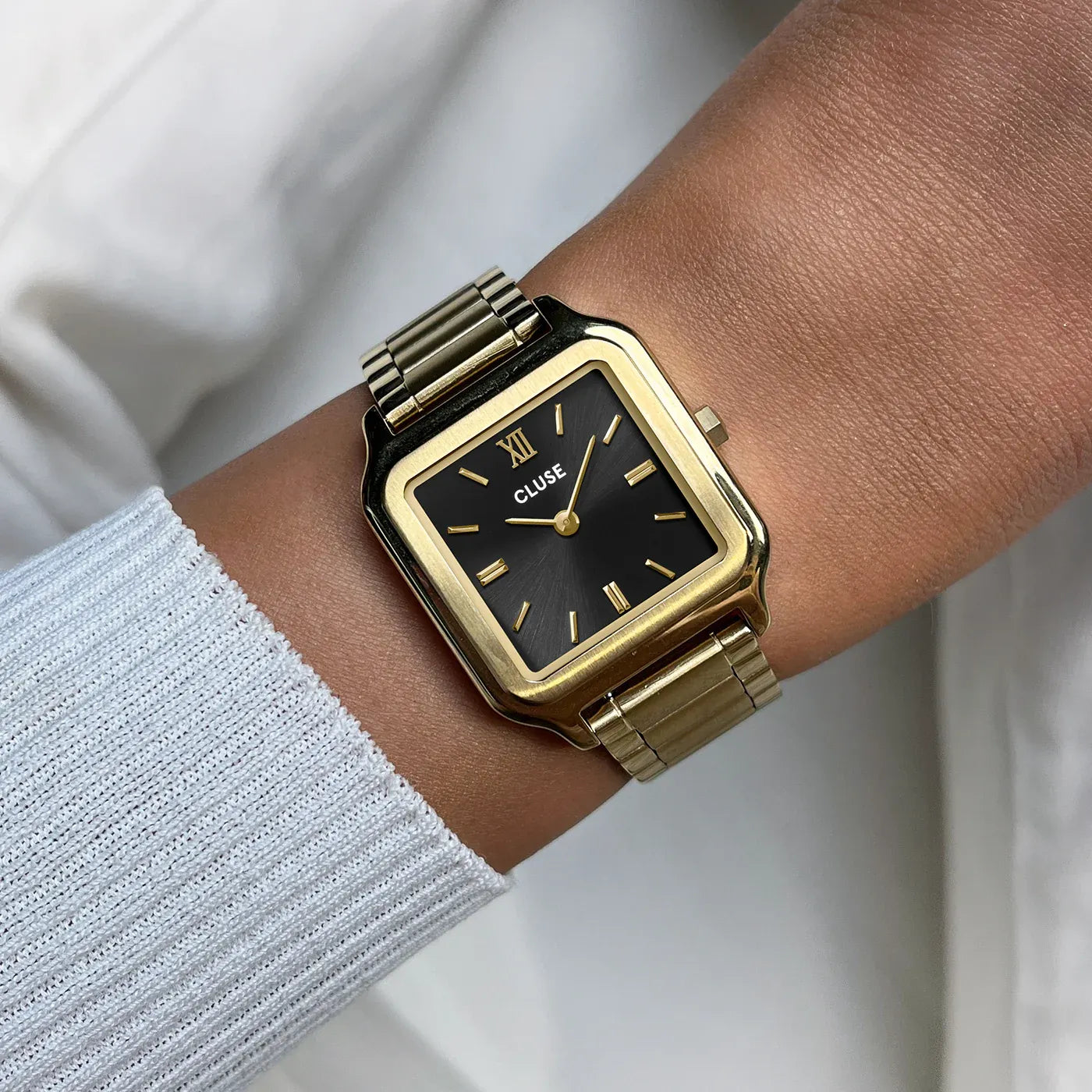 Gracieuse Uhr | Goldfarben | Schwarzes Zifferblatt