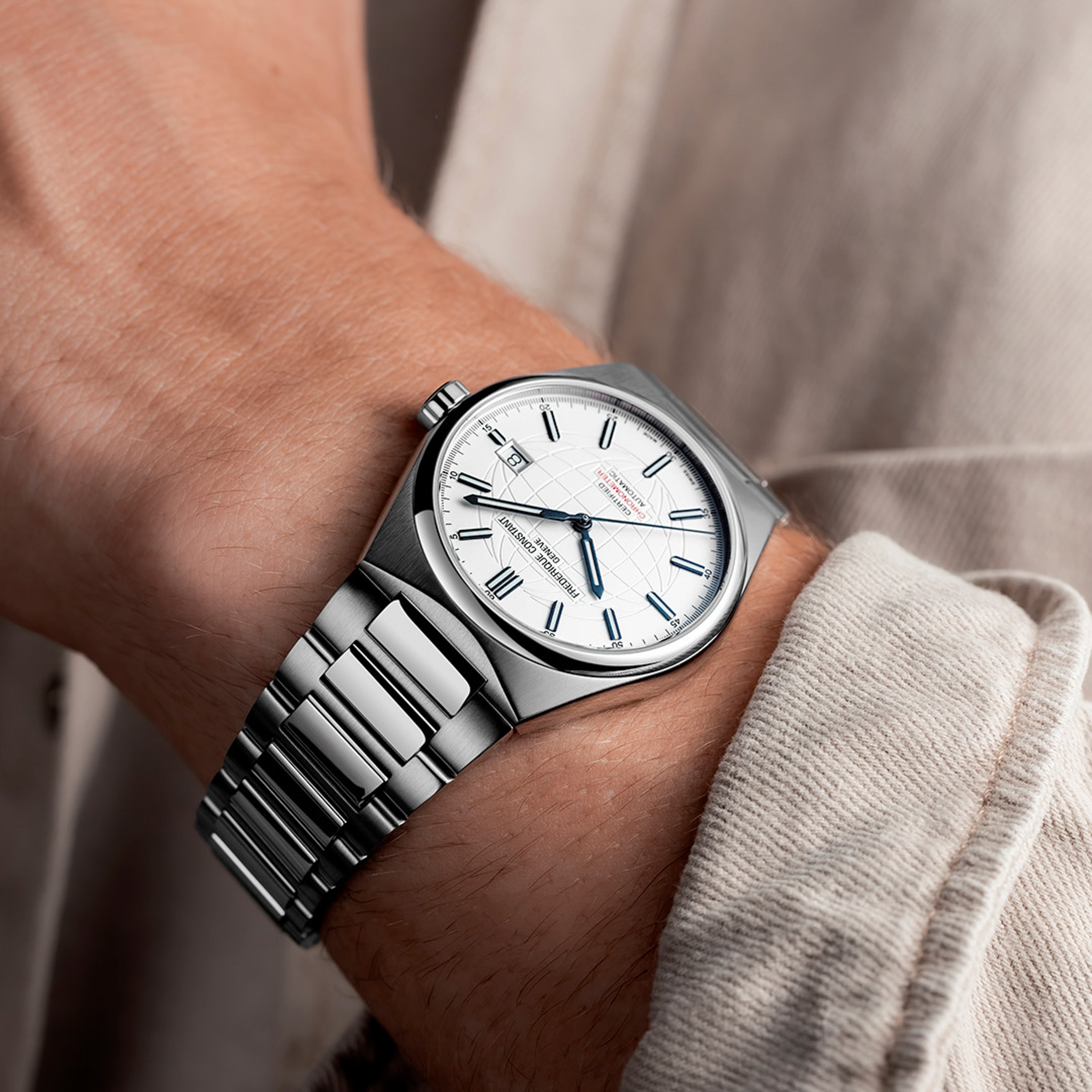 HIGHLIFE | AUTOMATIC COSC | White Dial