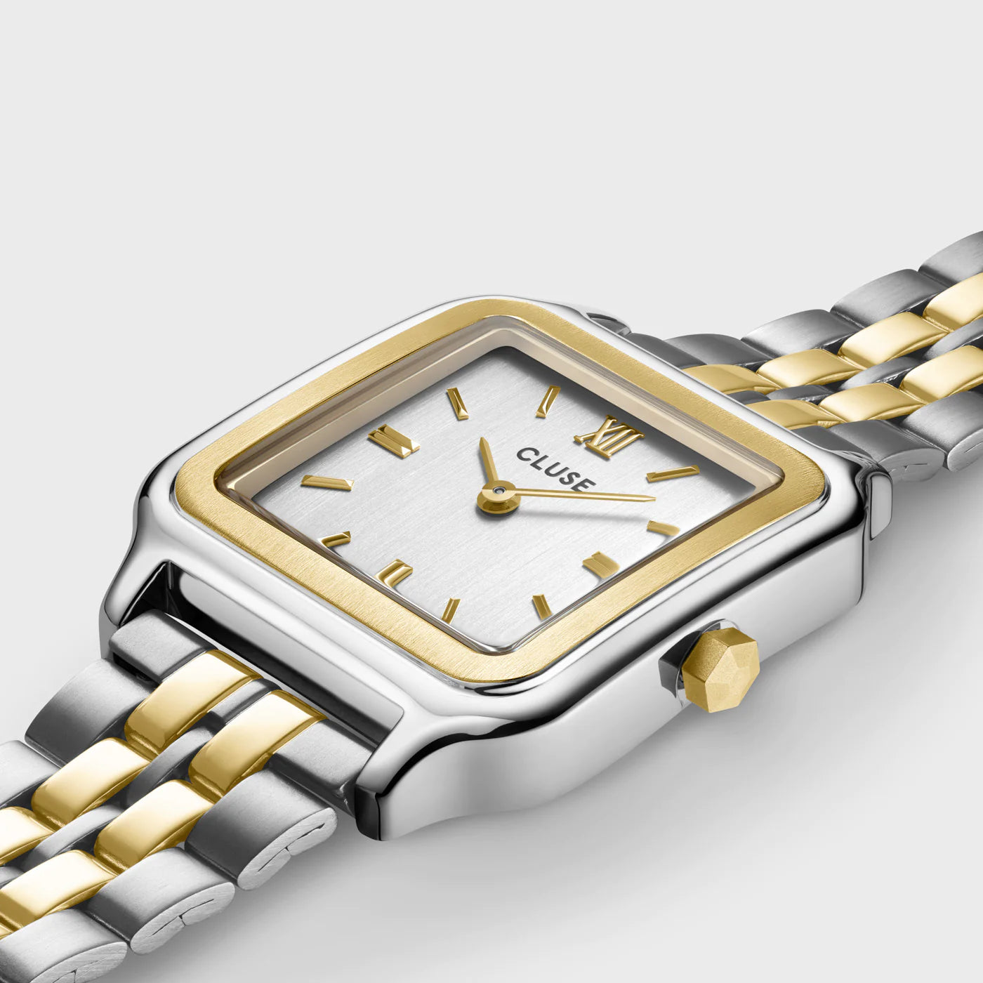 Detailansicht der Cluse Stahl-Uhr "Gracieuse" in Stahl-Gold-Optik (bicolor) mit weißem Zifferblatt