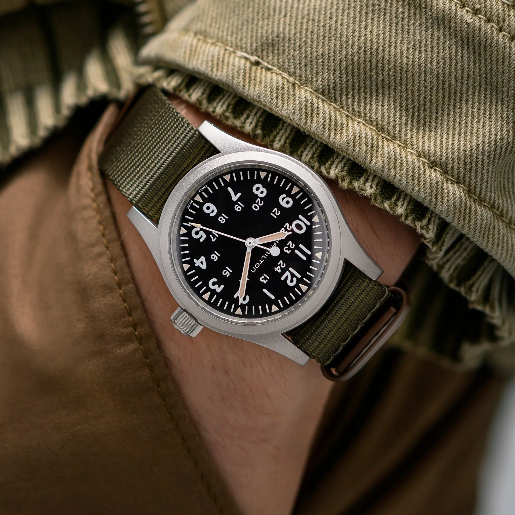 Khaki Field Mechanical | 38mm | schwarz