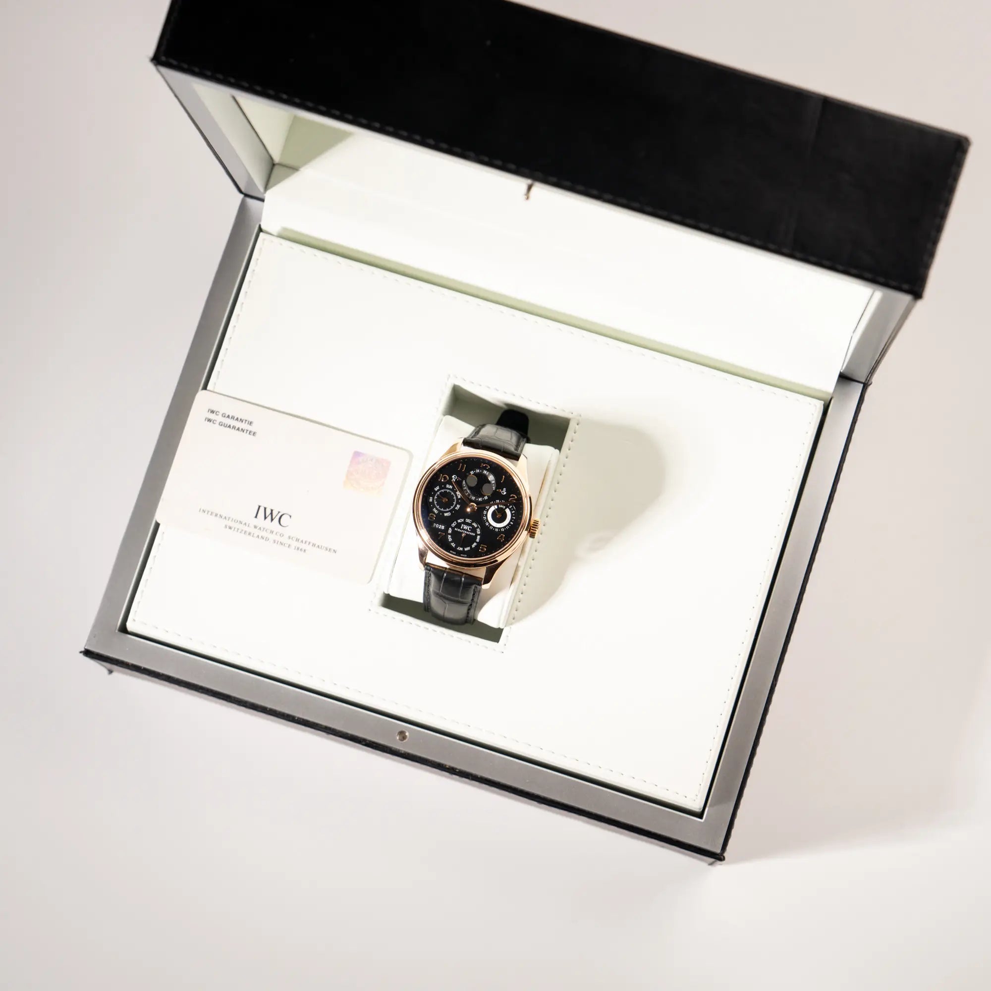 Portugieser Ewiger Kalender | IW502122 | Box & Papiere | 2011