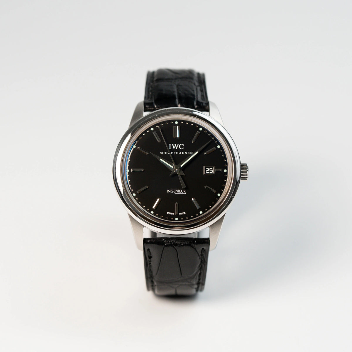 IWC Ingenieur Automatic IW323301 Black dial Fullset