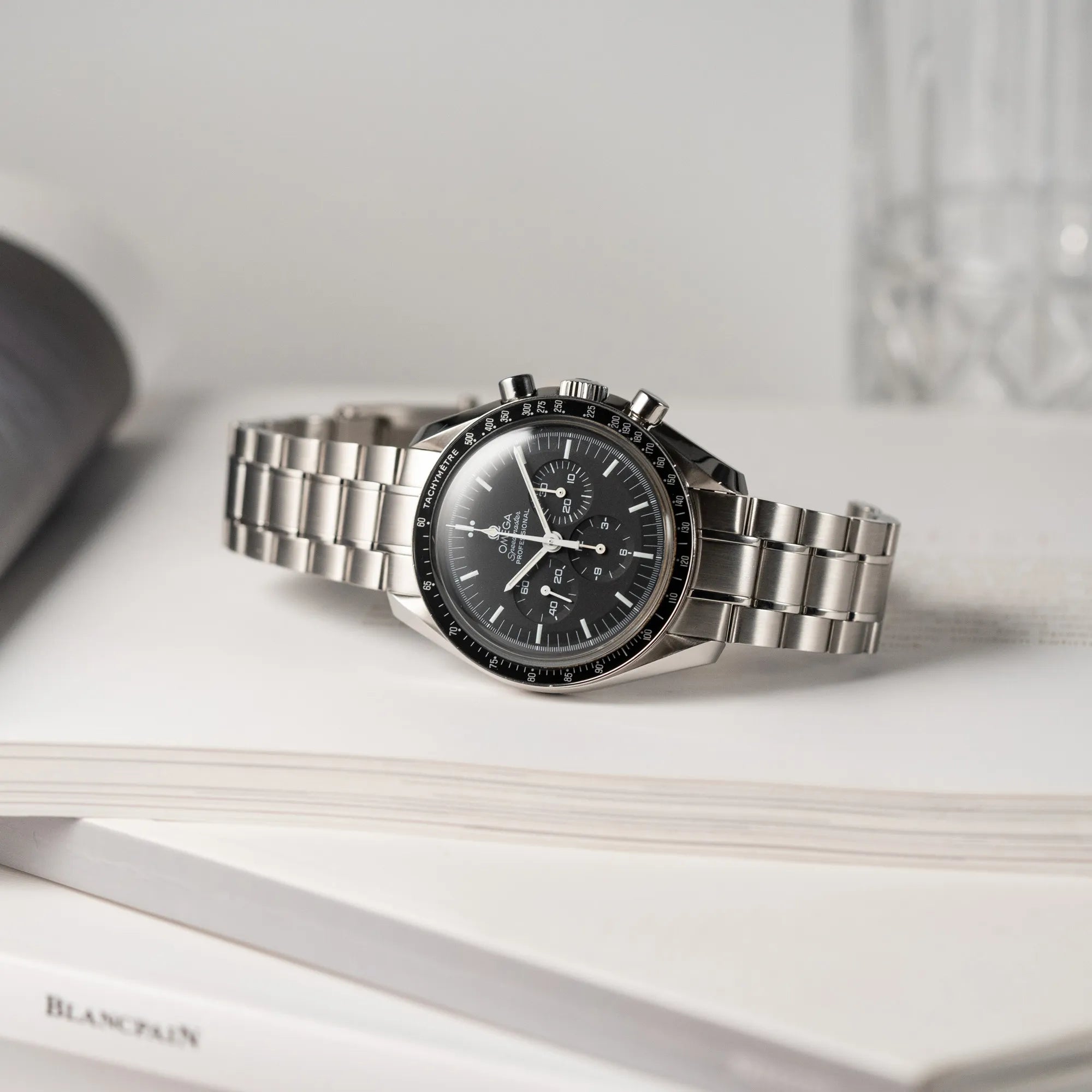 Speedmaster Professional Moonwatch | 3570.50.00 | Omega Service-Box