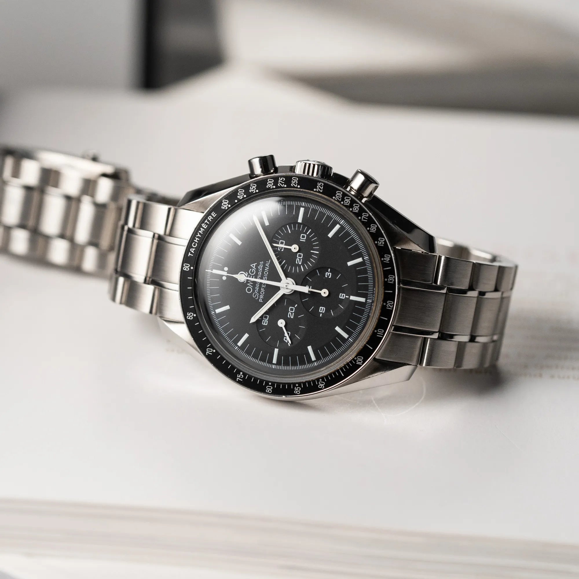 Speedmaster Professional Moonwatch | 3570.50.00 | Omega Service-Box