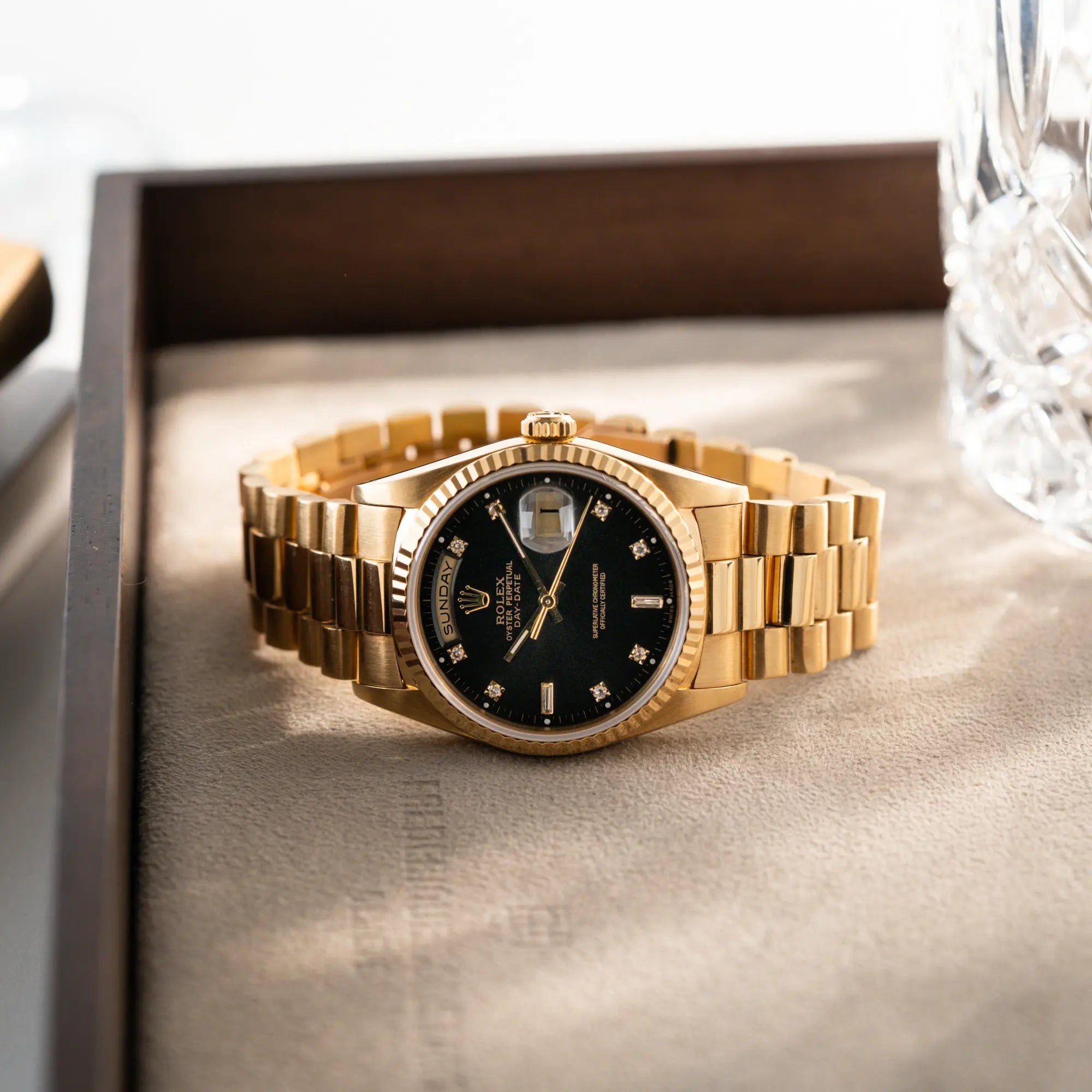 Day-Date 36 | 18238 | Box & Papiere 1989 | Black Diamond Dial