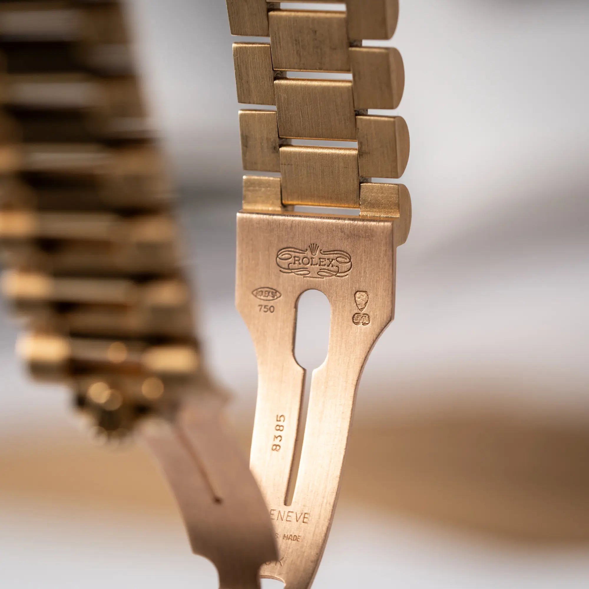 Rolex Day-Date 36 | 18238 | Box & Papers 1995 | Myriad Dial
