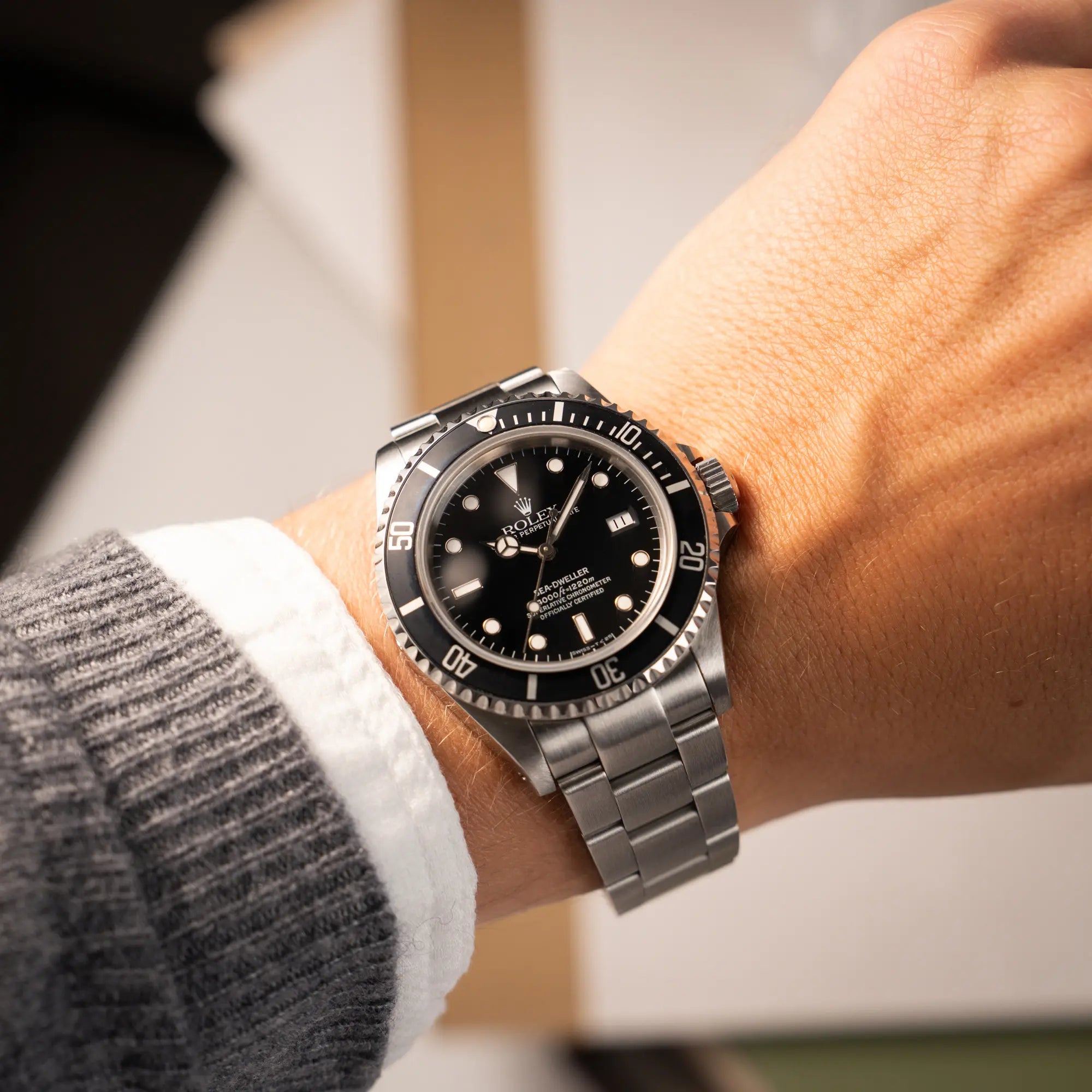 Sea-Dweller 4000 | 16600 | Box & Papiere 1996 | Service 25