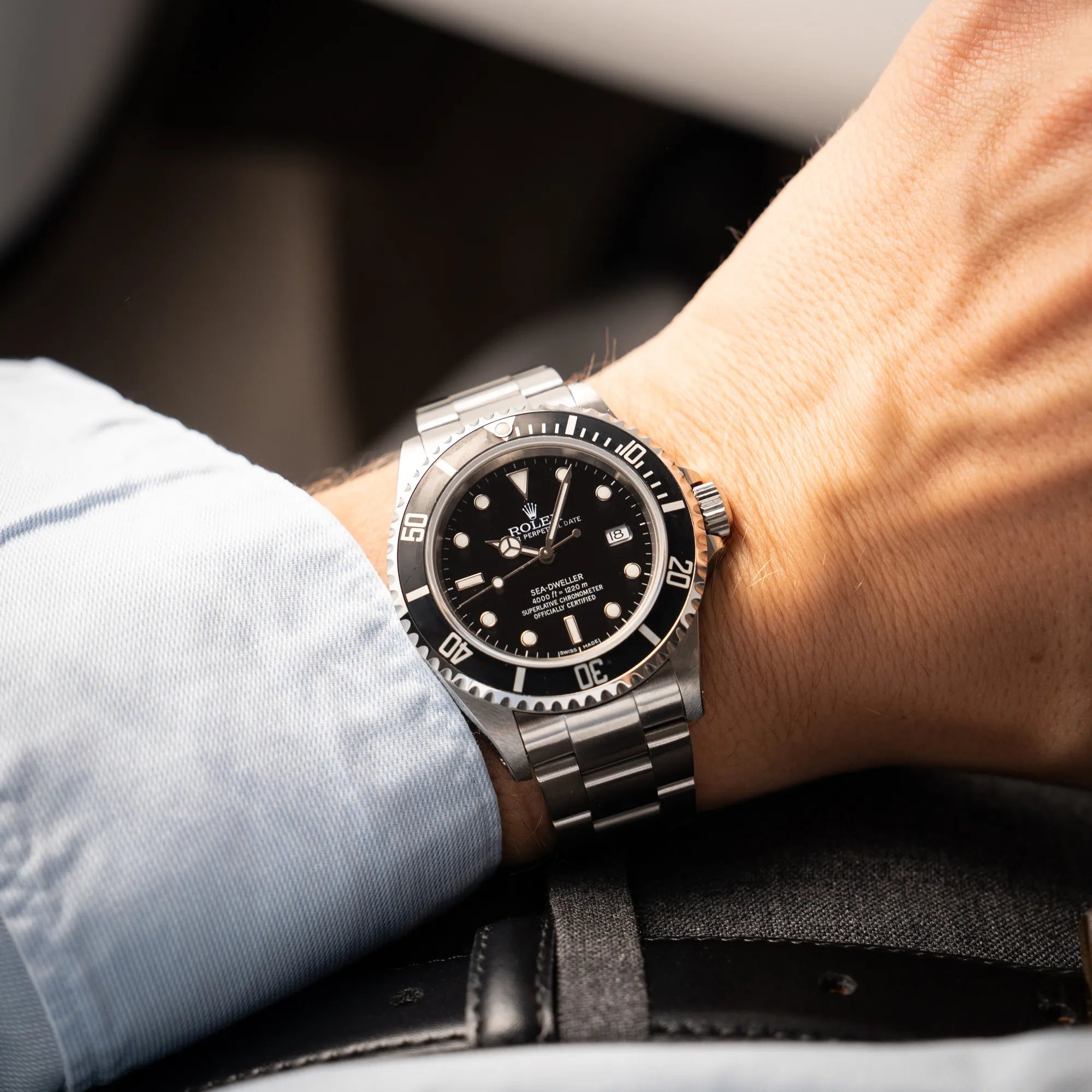 Sea-Dweller 4000 | 16600 | Box & Papers | Service | LC100