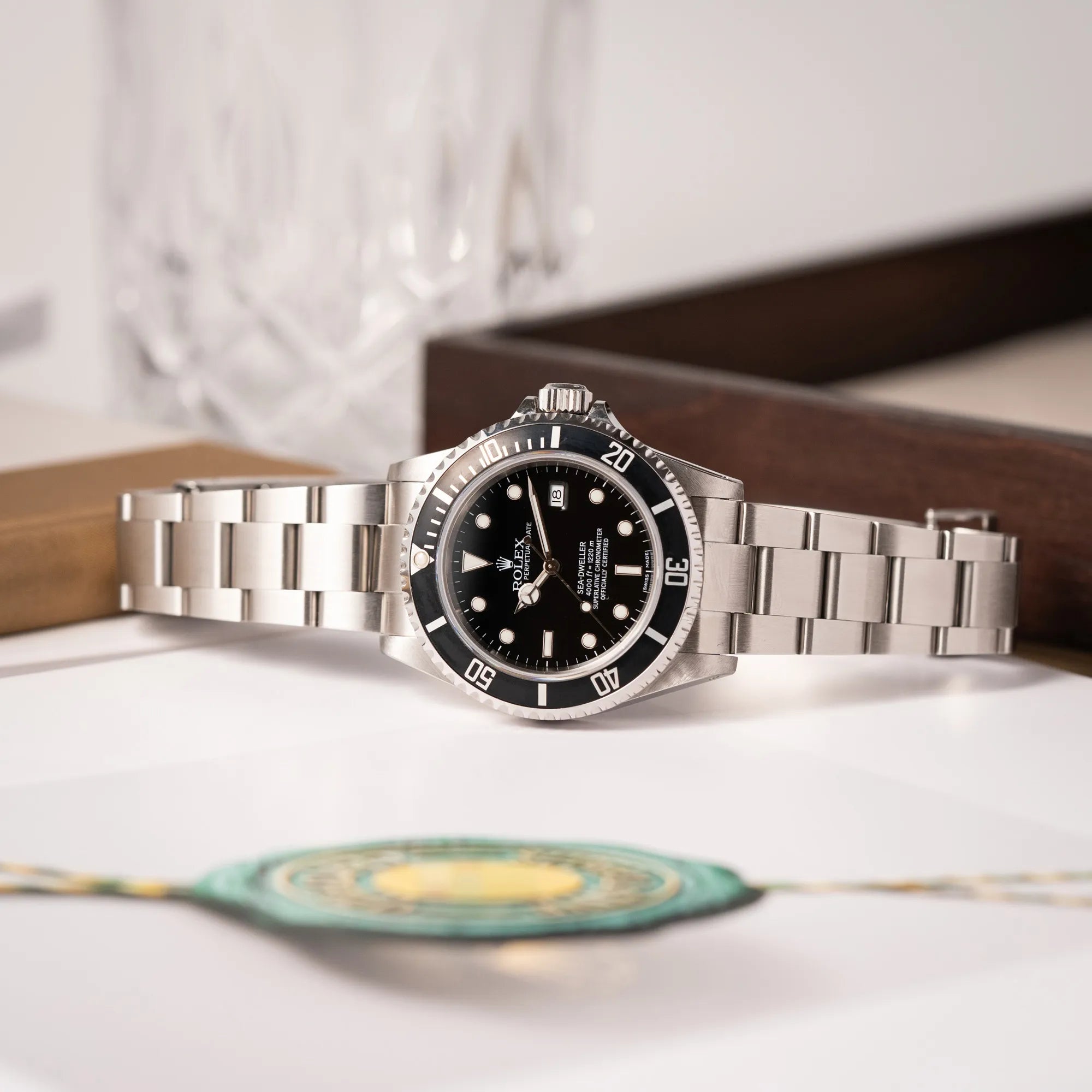 Sea-Dweller 4000 | 16600 | Box & Papers | Service | LC100