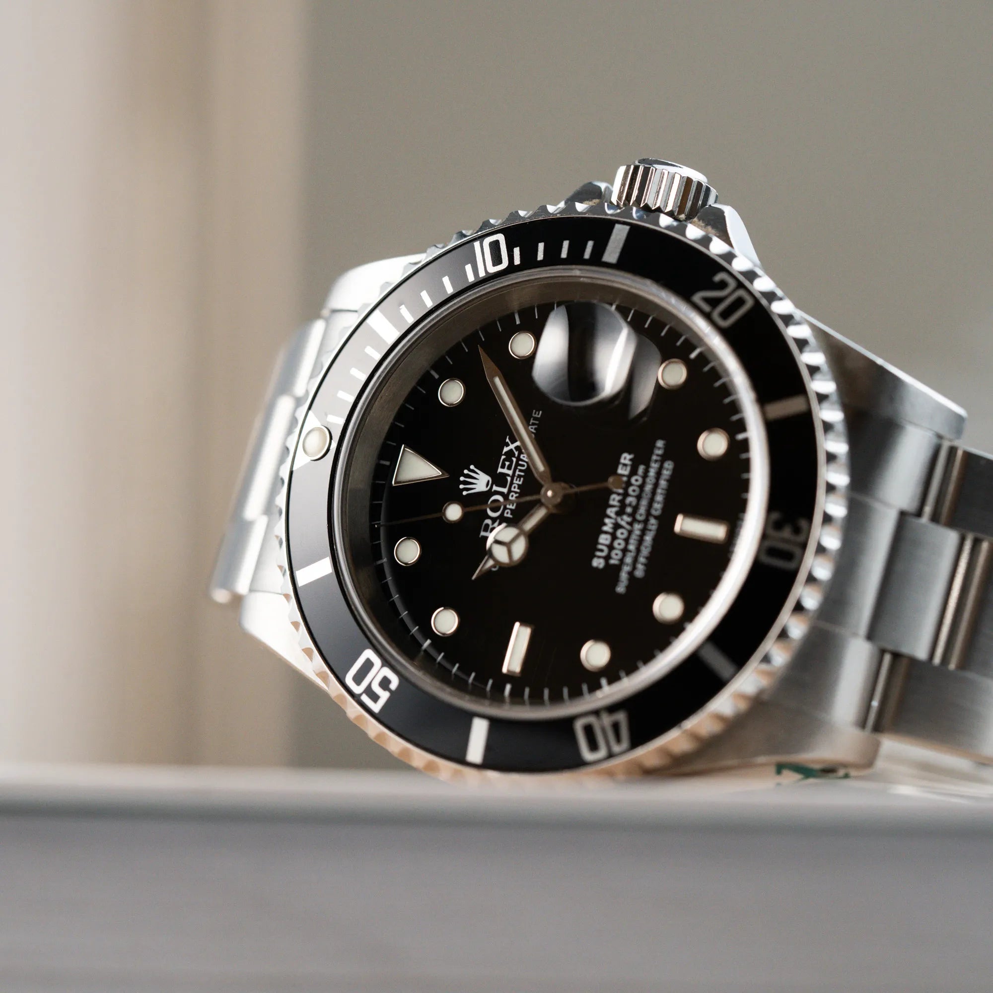 Submariner Date | 16610 | Original Papiere 2001