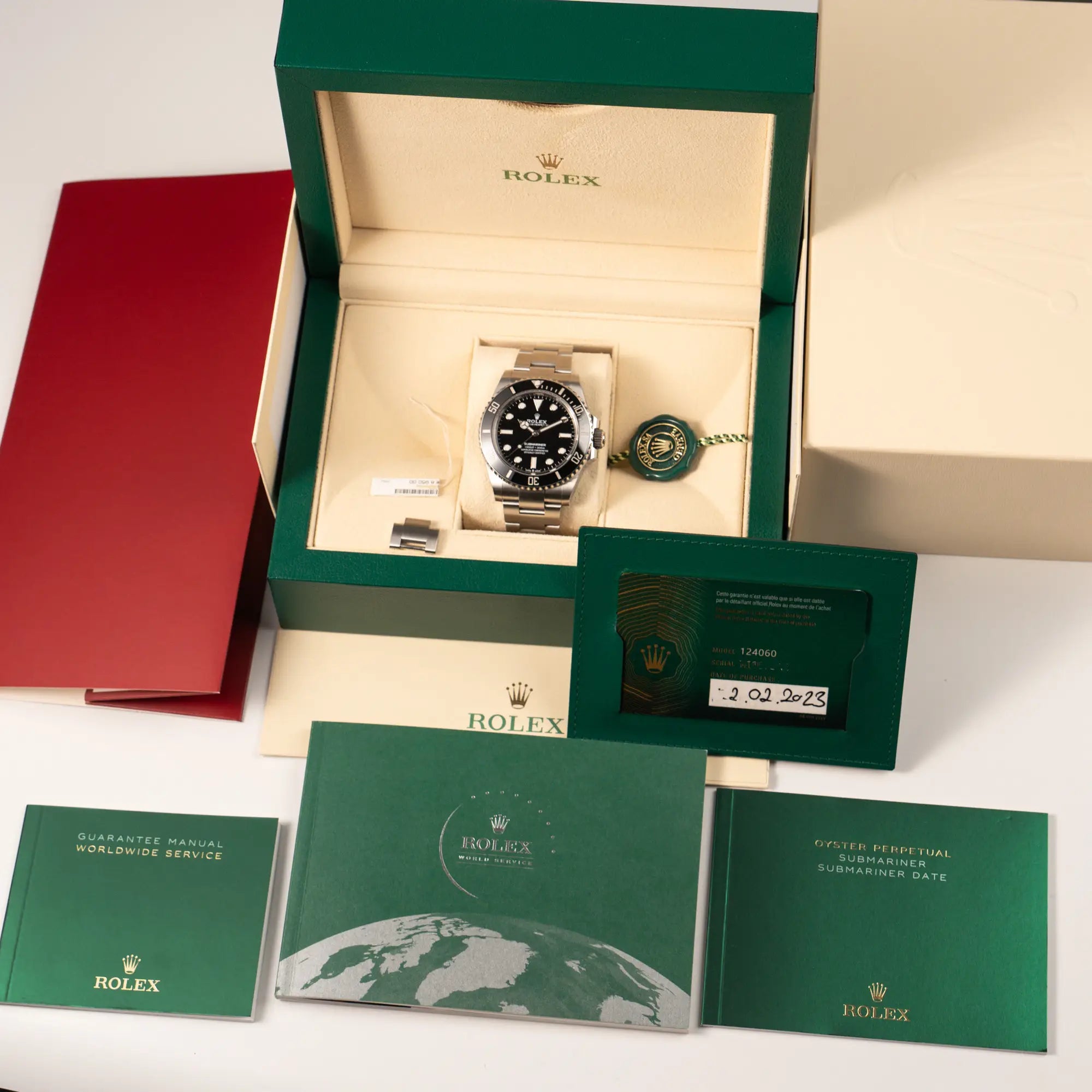 Submariner No Date | 124060 | Box & Papiere 2023 Wempe