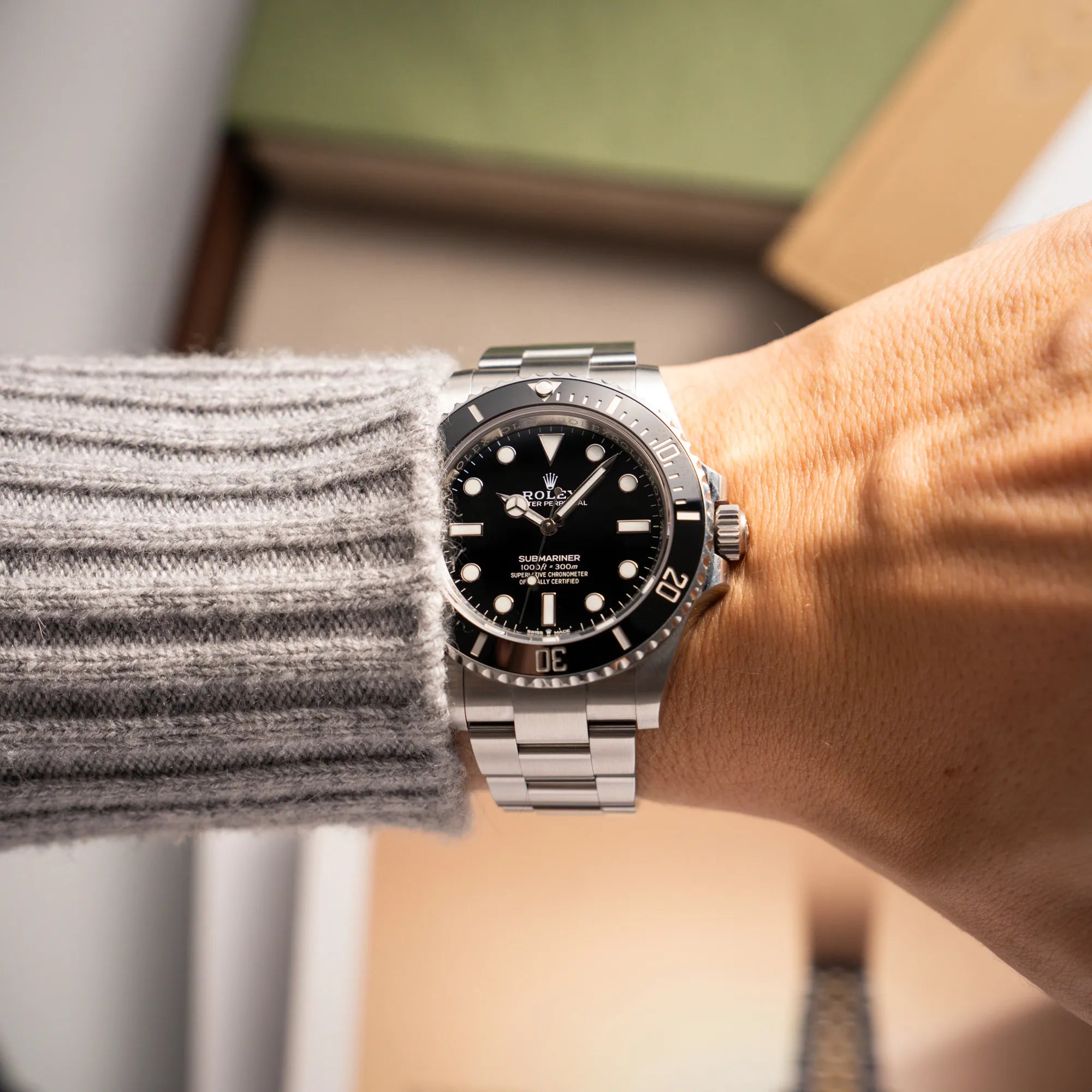 Submariner No Date | 124060 | Box & Papiere 2023 Wempe