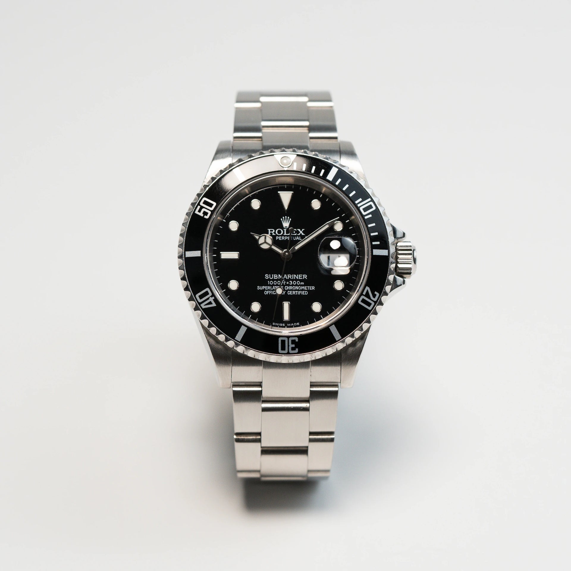 Rolex Submariner Date 16610T Full Set 2005 F Series LC100