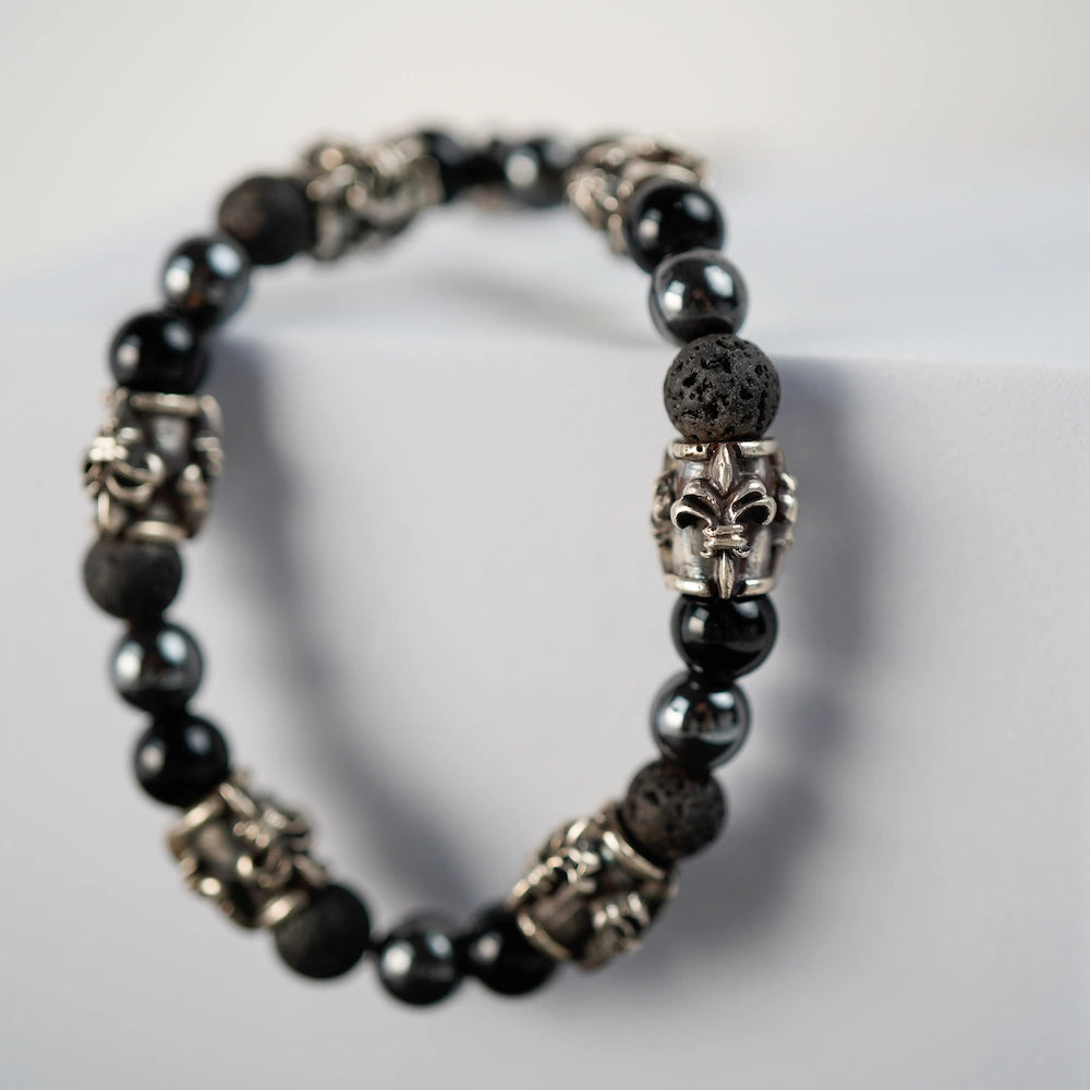Schwarzes Elf Craft Armband aus Silber mit Perlen mit den markentypischen Lilien-Cross